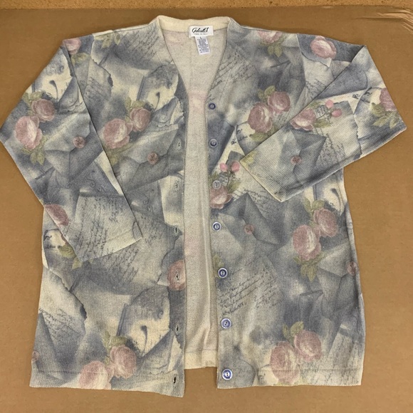 Gabriella T women’s shirt - Picture 1 of 8